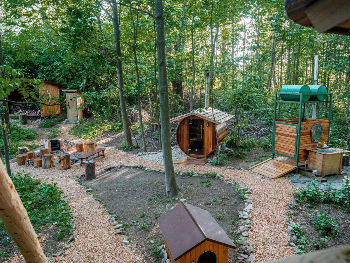 Готель Treehous Sneznik S Wellness Долні-Морава Екстер'єр фото