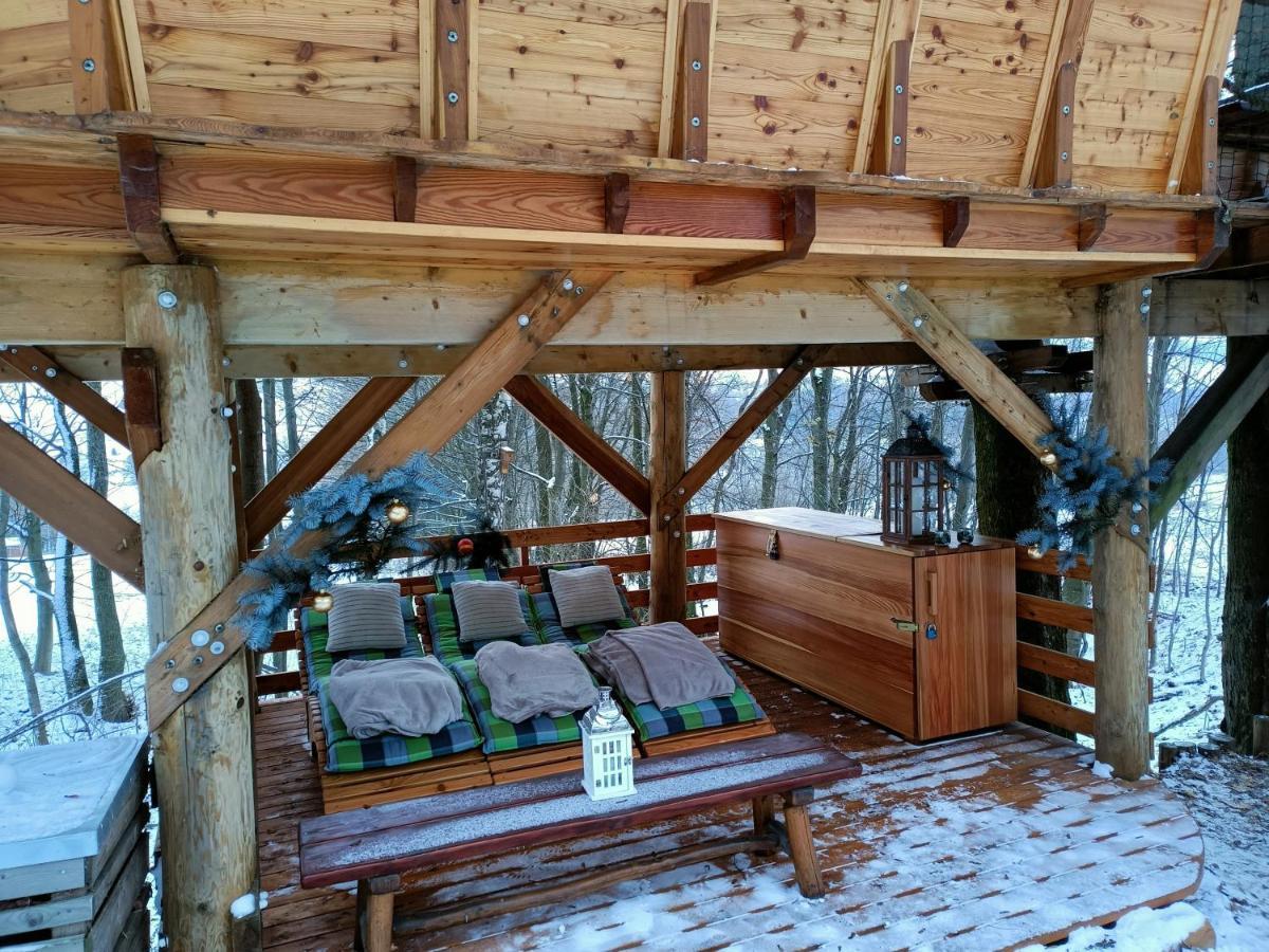 Готель Treehous Sneznik S Wellness Долні-Морава Екстер'єр фото